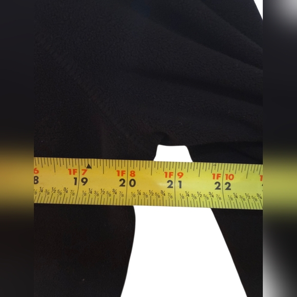 Eddie Bauer - Classic Women's Black 1/4 Zip Long Sleeve Fleece - Picture 5 of 6